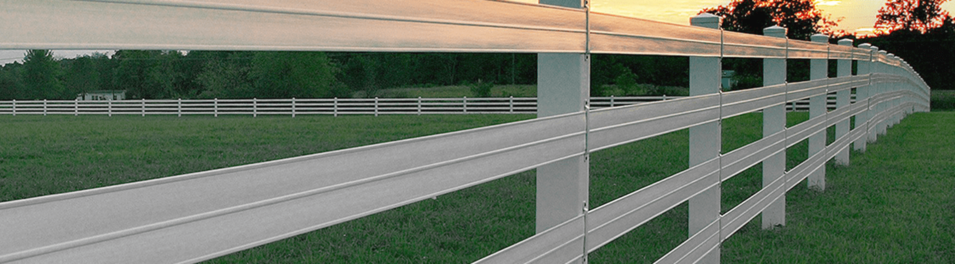 FLEXIBILNÉ ELEKTRICKÉ KONSKE OPLOTENIE