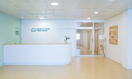 Hygienické PVC panely – plastové obklady v interiéri domovov dôchodcov