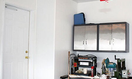 Hygienické a odolné PVC panely – plastové obklady pre komerčné garáže