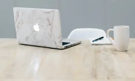 Hygienické a odolné PVC panely – plastové obklady pre kancelárie