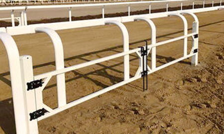 PVC bežecká dráha pre kone, oválna, odolná, bezpečná